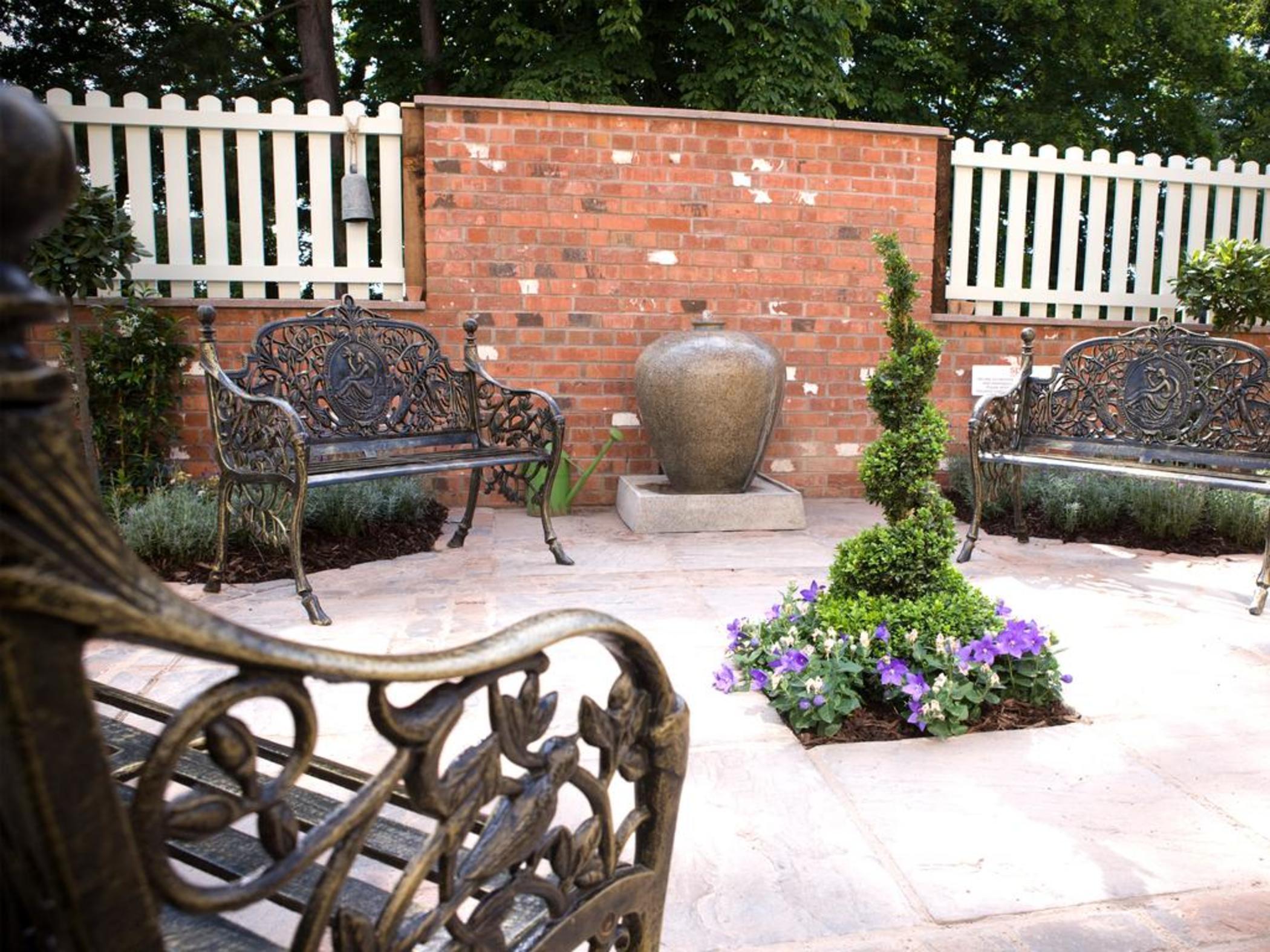Macdonald Craxton Wood Hotel & Spa Ledsham  Bagian luar foto